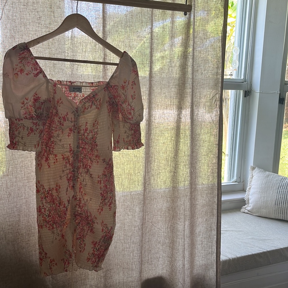 Miss Lola Europa The Label Women’s Dress